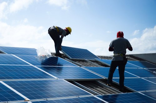 Mistakes To Avoid When Cleaning Solar Panel 